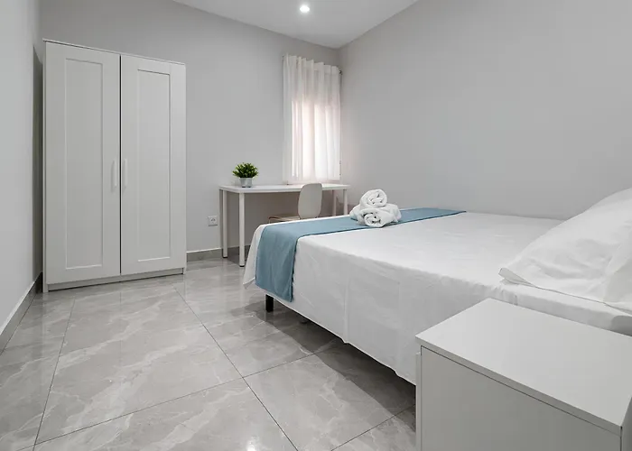 Puerta Caleta Cádis